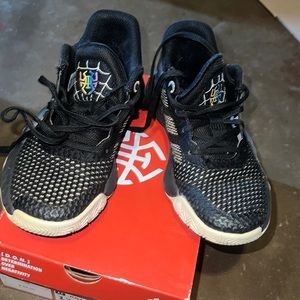 Boys Size 13K Spider Adidas